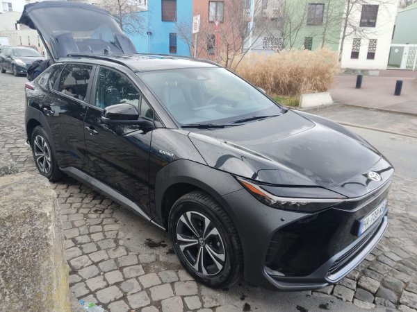 WhatsApp Image 2025-10-29 à 12.52.20_c71f9321.jpg