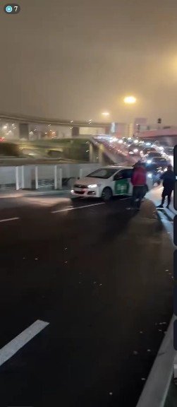 1765678143773.png 1765678143773.png