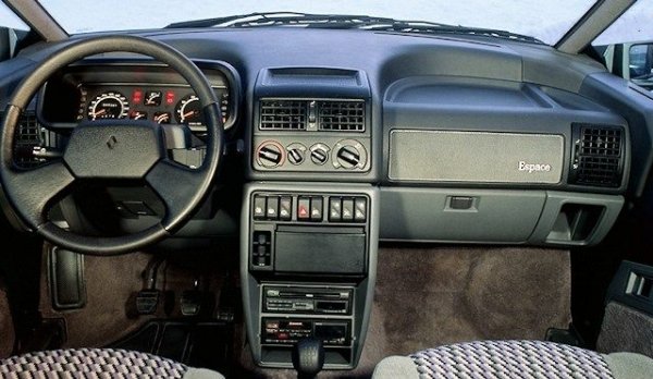 interieur-espace.jpg